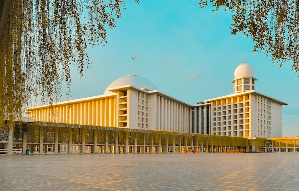 Istiqlal Mosque in Jakarta symbolizes Indonesian unity & independence